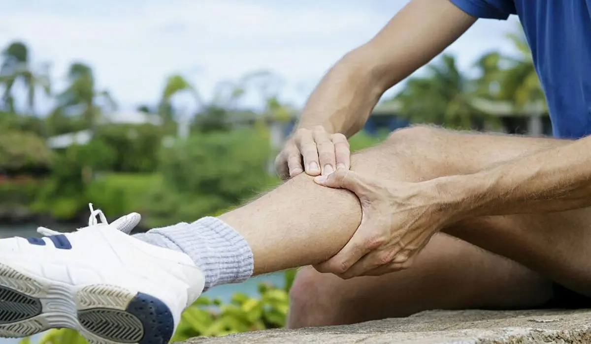 Symptoms Of Patellar Tendonitis In Athletes